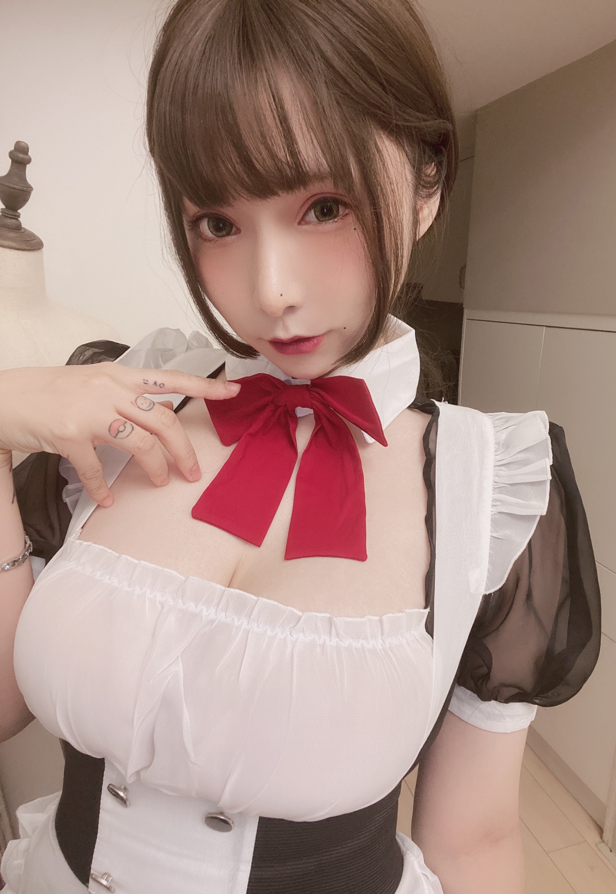 是三不是世w - NO.003 透明女仆[26P]-XikXak